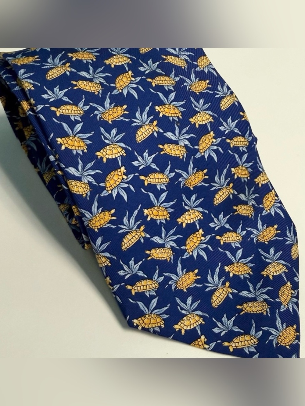 Today’s Man Made in Italy Silk Tie Blue with Turtles